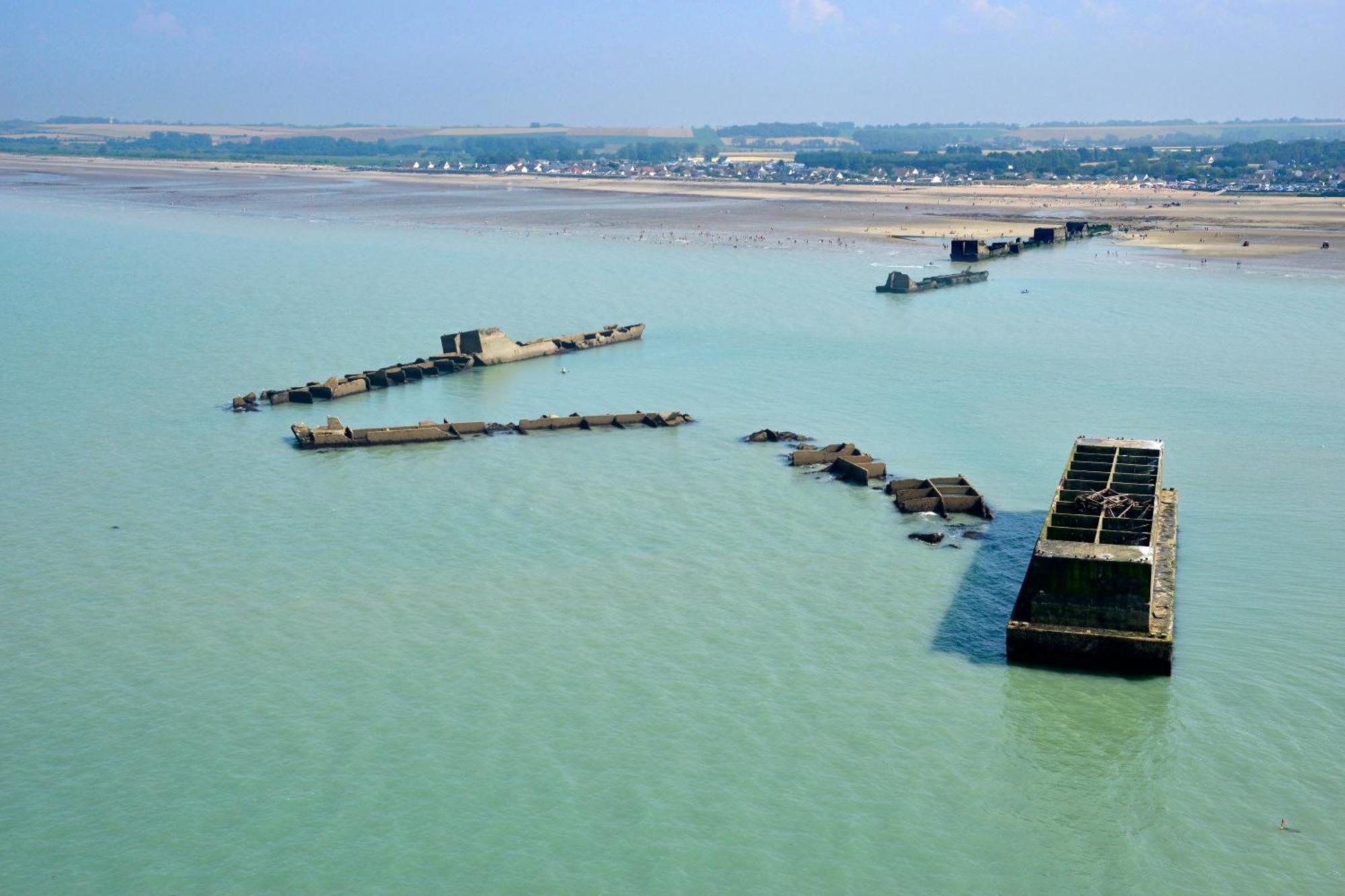 Maison Renovee En Pierres Sejour Spacieux Avec Jardin Et Terrasse Amenagee Pres Omaha Beach & Bayeux A 5Mn De La Mer Tous Commerces Commes Exteriör bild